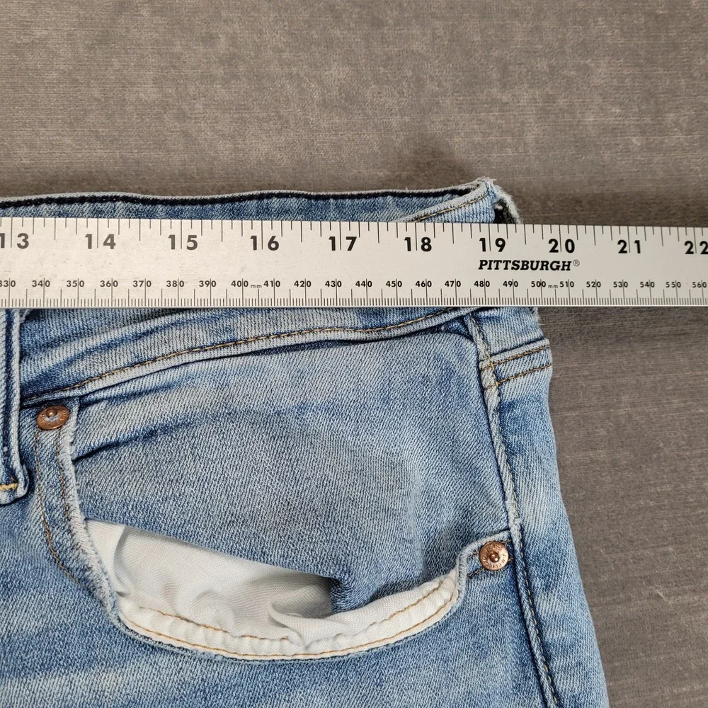 American Eagle Jeans Mens Actual Size 38x29 Light Blue Airflex+ Distressed Denim